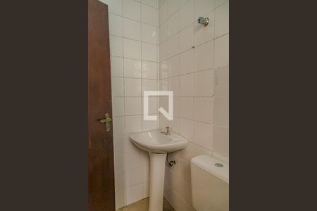 Casa à venda com 210m², 3 quartos e 3 vagas Casa à venda com 210m², 3 quartos e 3 vagasBanheiro de Serviço