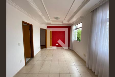 Sala de apartamento para alugar com 2 quartos, 70m² em Padre Eustáquio, Belo Horizonte