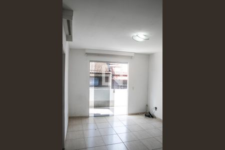 Sala de casa para alugar com 3 quartos, 110m² em Arenoso, Salvador