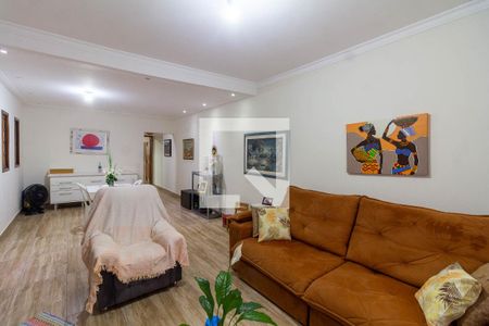 Sala  de casa para alugar com 3 quartos, 140m² em Jardim Elvira, Osasco