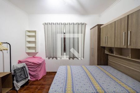 Quarto  de casa para alugar com 3 quartos, 140m² em Jardim Elvira, Osasco