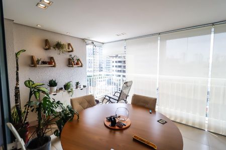 Varanda de apartamento para alugar com 2 quartos, 97m² em Vila Nair, São Paulo