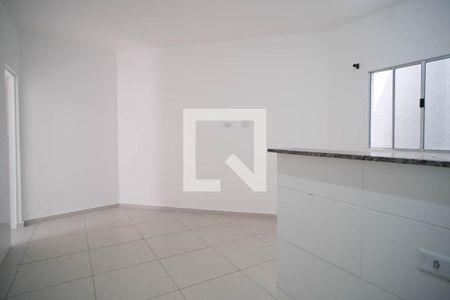 Sala/Cozinha de apartamento para alugar com 1 quarto, 35m² em Parque Cisper, São Paulo