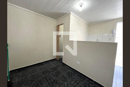 Sala/Quarto de casa para alugar com 1 quarto, 20m² em Vila Guarani (zona Sul), São Paulo