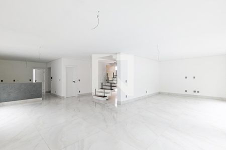 Sala de casa de condomínio à venda com 4 quartos, 285m² em Jardim Petropolis, São Paulo