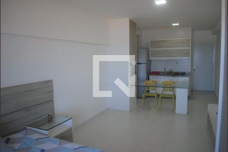 Studio de apartamento para alugar com 1 quarto, 52m² em Armação, Salvador