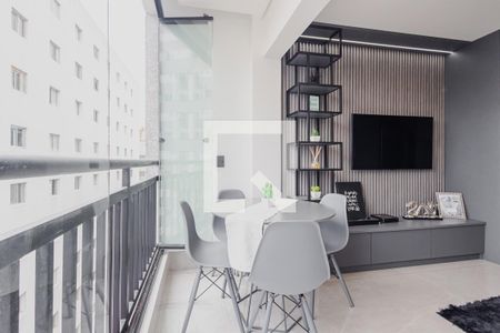 Varanda de apartamento à venda com 1 quarto, 40m² em Pinheiros, São Paulo