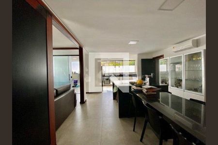 Casa à venda com 4 quartos, 279m² em Itanhangá, Rio de Janeiro