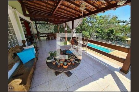 Casa à venda com 4 quartos, 440m² em Anil, Rio de Janeiro