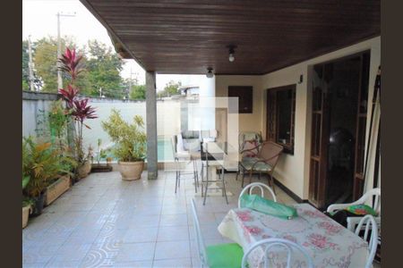 Casa à venda com 5 quartos, 121m² em Taquara, Rio de Janeiro