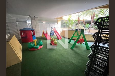 Apartamento à venda com 3 quartos, 125m² em Icaraí, Niterói