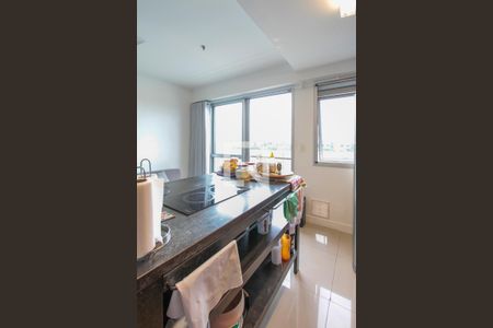 Cozinha de apartamento à venda com 2 quartos, 90m² em Barra da Tijuca, Rio de Janeiro