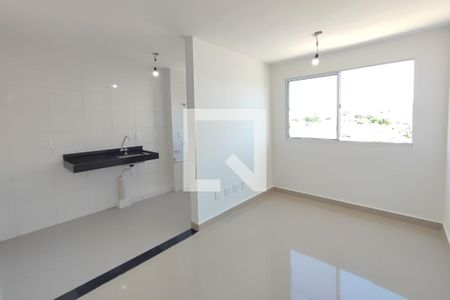 Sala de apartamento à venda com 2 quartos, 45m² em Vila Anhangüera, Campinas