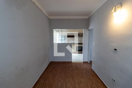 Sala de casa para alugar com 2 quartos, 40m² em Vila do Castelo, São Paulo