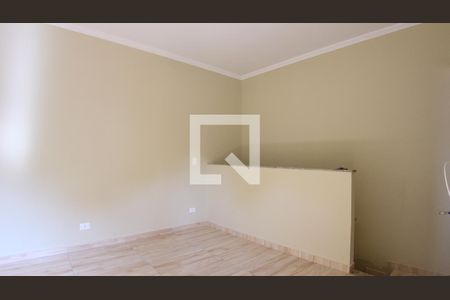 Sala/Quarto de casa para alugar com 1 quarto, 50m² em Jardim Teresa, São Paulo