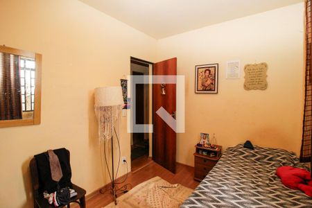 Quarto 1 de apartamento à venda com 3 quartos, 60m² em Sagrada Família, Belo Horizonte