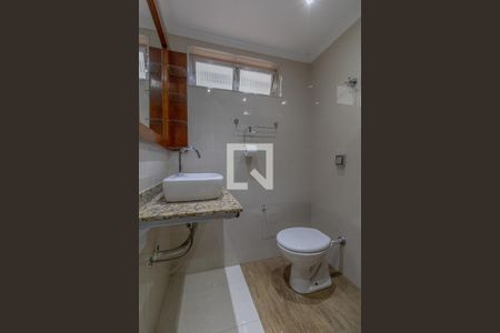 Banheiro de apartamento à venda com 2 quartos, 64m² em Penha de França, São Paulo