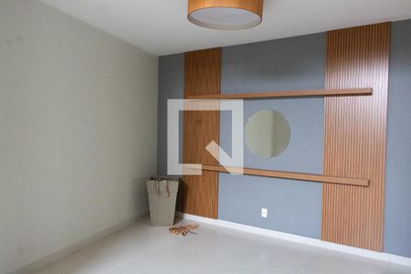 SALA DE TV de casa de condomínio para alugar com 4 quartos, 402m² em Campinas, Campinas