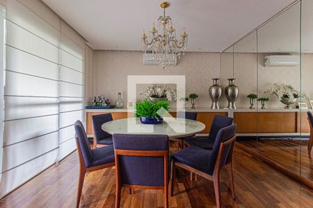 Sala de apartamento à venda com 3 quartos, 131m² em Vila Mariana, São Paulo