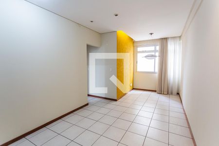 Sala de apartamento para alugar com 2 quartos, 60m² em Funcionários, Belo Horizonte