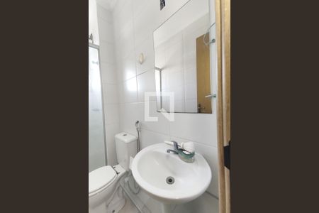 Apartamento para alugar com 58m², 2 quartos e 1 vaga Apartamento para alugar com 58m², 2 quartos e 1 vagaBanheiro