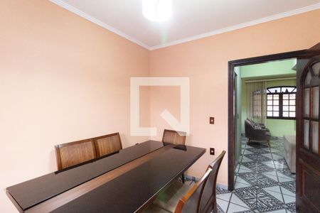 Sala de jantar de casa à venda com 3 quartos, 214m² em Jardim Roberto, Osasco