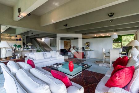 Sala de casa à venda com 5 quartos, 600m² em Jardim Viana, São Paulo