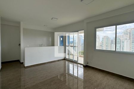 Sala de apartamento à venda com 1 quarto, 50m² em Alphaville Empresarial, Barueri