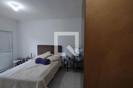 Casa à venda com 200m², 3 quartos e 3 vagas Casa à venda com 200m², 3 quartos e 3 vagasCloset da suíte 1