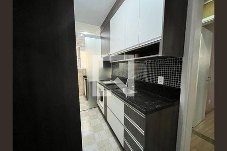 Cozinha e Área de Serviço de apartamento para alugar com 2 quartos, 49m² em Vila Urupes, Suzano