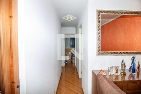 Corredor de apartamento à venda com 3 quartos, 72m² em Pompeia, São Paulo