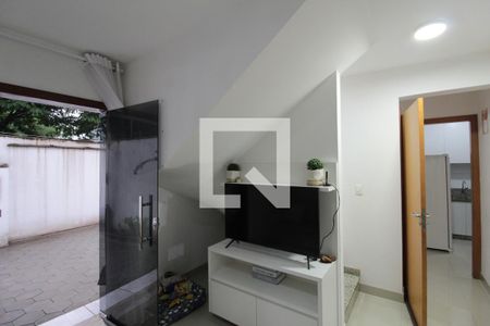 Sala de casa para alugar com 3 quartos, 90m² em Copacabana, Belo Horizonte