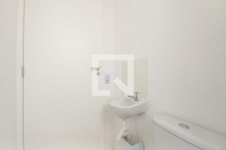 Banheiro de apartamento para alugar com 2 quartos, 39m² em Jardim Rossin, Campinas