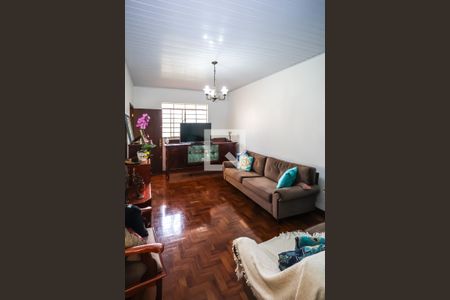 Sala de casa para alugar com 2 quartos, 286m² em Jardim da Saúde, São Paulo