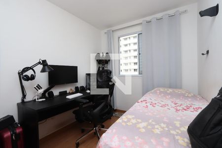 Quarto 2 de apartamento para alugar com 2 quartos, 44m² em Cidade São Mateus, São Paulo