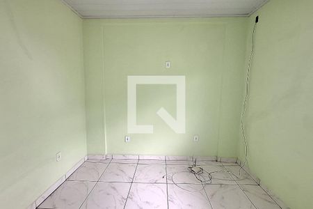 Sala/Quarto de casa para alugar com 1 quarto, 21m² em Vila Rosário, Duque de Caxias