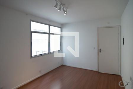 Apartamento para alugar com 35m², 1 quarto e sem vagaSala