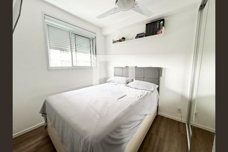 Quarto 1 de apartamento para alugar com 2 quartos, 34m² em Jardim Taquaral, São Paulo