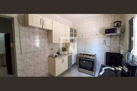 Sala/Cozinha de casa para alugar com 1 quarto, 50m² em Ayrosa, Osasco