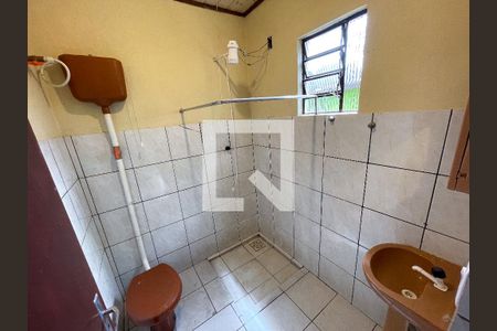 Banheiro de casa à venda com 1 quarto, 40m² em Scharlau, São Leopoldo