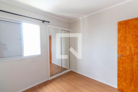 Quarto 1 de apartamento para alugar com 2 quartos, 50m² em Vila Granada, São Paulo