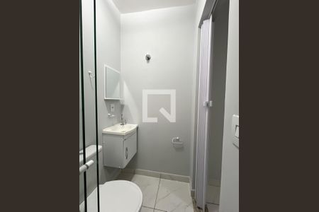 Banheiro de apartamento para alugar com 1 quarto, 42m² em Parque Sao Luis, São Paulo