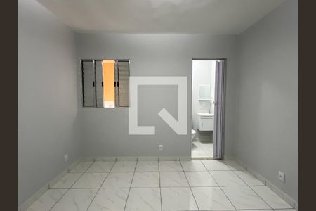 Quarto de apartamento para alugar com 1 quarto, 42m² em Parque Sao Luis, São Paulo