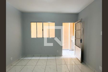 Sala de apartamento para alugar com 1 quarto, 42m² em Parque Sao Luis, São Paulo