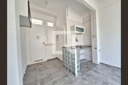 Sala/Quarto/Cozinha de apartamento para alugar com 1 quarto, 15m² em Centro, Rio de Janeiro