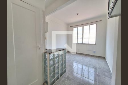 Sala/Quarto/Cozinha de apartamento para alugar com 1 quarto, 15m² em Centro, Rio de Janeiro