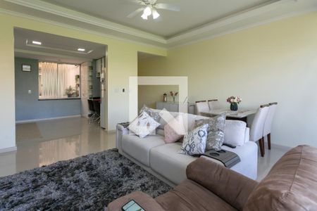 Sala de apartamento à venda com 3 quartos, 95m² em Petrópolis, Porto Alegre