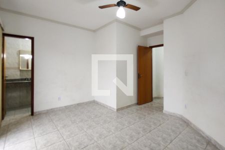 Apartamento para alugar com 120m², 3 quartos e 2 vagas Apartamento para alugar com 120m², 3 quartos e 2 vagasSuite