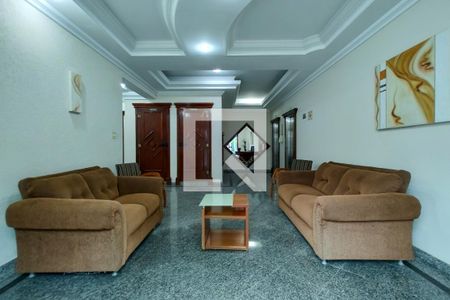 Apartamento para alugar com 120m², 3 quartos e 2 vagas Apartamento para alugar com 120m², 3 quartos e 2 vagasHall de entrada