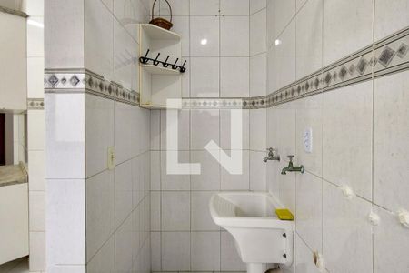 Apartamento para alugar com 120m², 3 quartos e 2 vagas Apartamento para alugar com 120m², 3 quartos e 2 vagasÁrea de Serviço